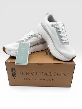 Revitalign Gaia Orthotic Comfort Walking Sneakers Lace-Up White 6.5 Wide NEW